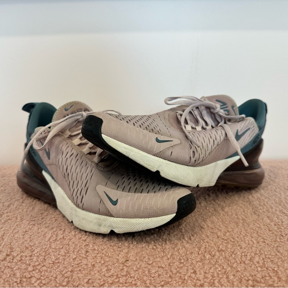 Nike Women’s Air Max 270, Size 9.5, Teal and Light Purple